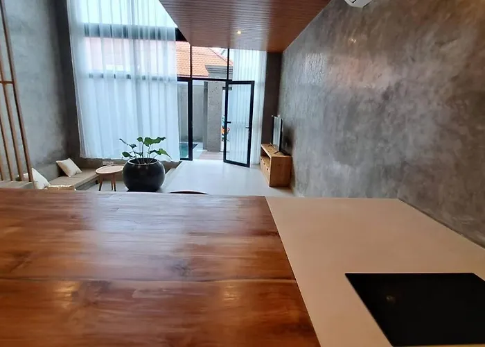 New! Man Cave Industrial Loft At Central Berawa ヴィラ チャングー