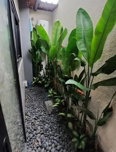 ヴィラ New! Man Cave Industrial Loft At Central Berawa