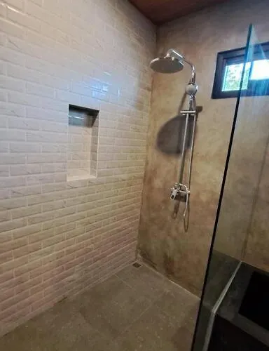 New! Man Cave Industrial Loft At Central Berawa ヴィラ *